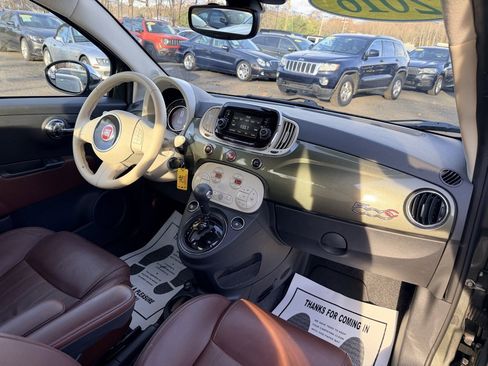 Used 2016 FIAT 500 Lounge image 28