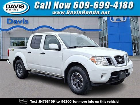 Used 2018 Nissan Frontier PRO-4X image 1