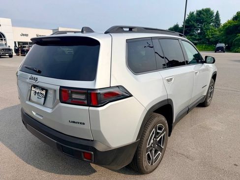 Used 2026 Jeep Cherokee Limited AWD/4WD image 3