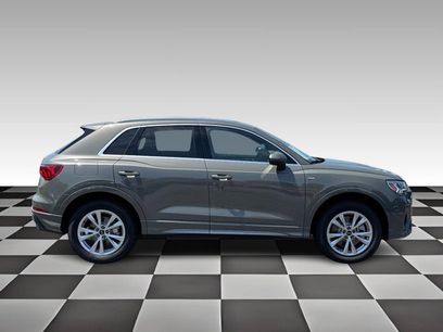 New 2025 Audi Q3 2.0T Premium