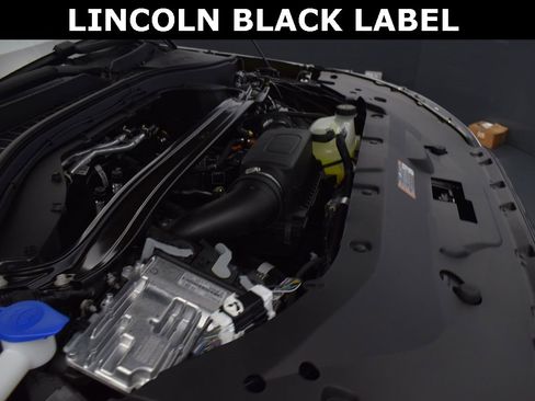 New 2025 Lincoln Aviator Black Label image 20