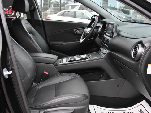 Used 2021 Hyundai Kona Limited FWD image 44