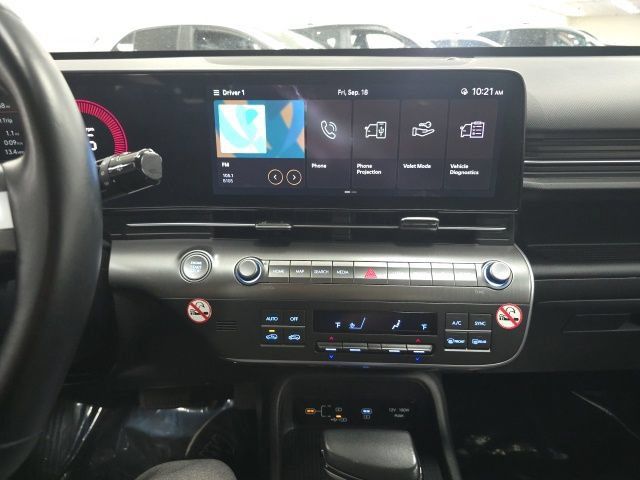 Used 2024 Hyundai Kona SEL FWD image 11
