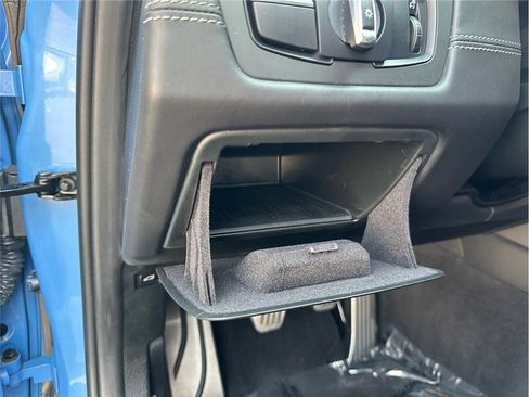 Used 2016 BMW M3 RWD image 28