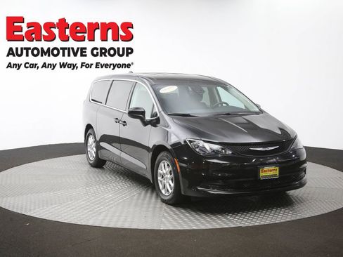Used 2024 Chrysler Voyager LX FWD image 51
