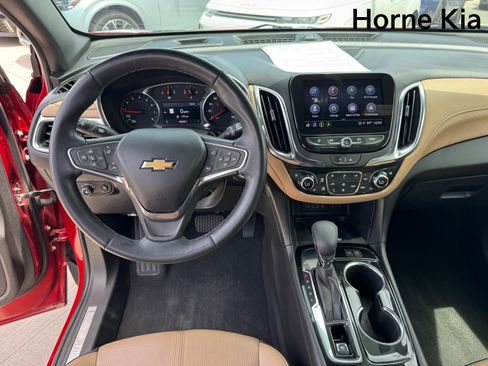 Used 2023 Chevrolet Equinox Premier FWD image 15