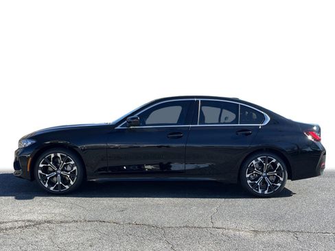 New 2026 BMW 330i Sedan w/ Convenience Package image 23