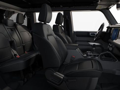 New 2025 Ford Bronco Outer Banks image 31