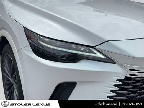 Used 2024 Lexus RX 350 Premium w/ Cold Area Package AWD/4WD image 9