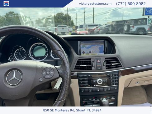 Used 2011 Mercedes-Benz E 350 Cabriolet image 32