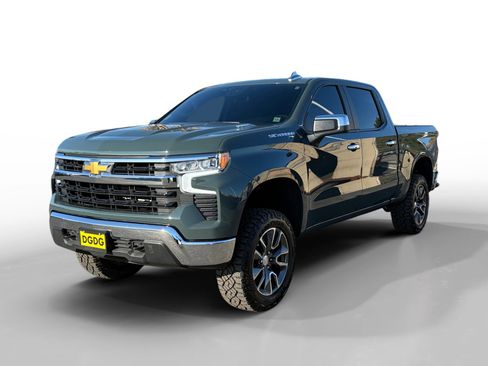 Used 2025 Chevrolet Silverado 1500 LT image 1