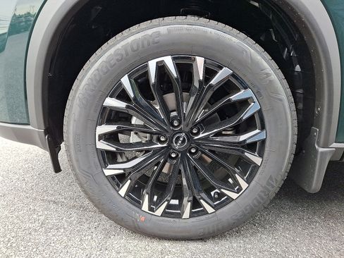 New 2026 Nissan Rogue SV AWD/4WD image 4