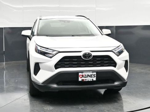 Used 2024 Toyota RAV4 XLE w/ Weather Package AWD/4WD image 4