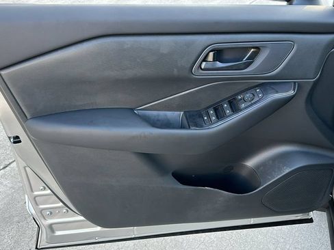 Certified 2025 Nissan Rogue S AWD/4WD image 14