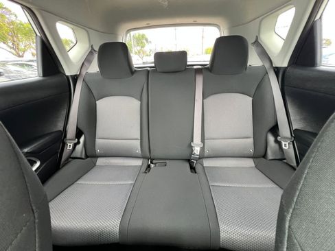 Used 2025 Kia Soul LX w/ LX Technology Package FWD image 43