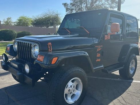 Used 2003 Jeep Wrangler Sahara image 28