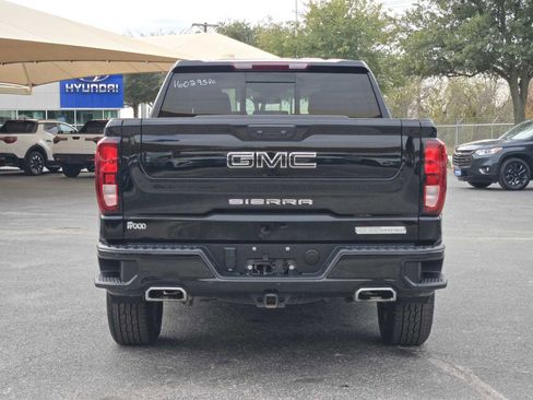 Certified 2024 GMC Sierra 1500 Elevation w/ Elevation Premium Package image 4