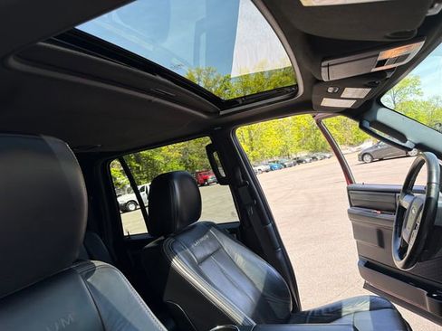 Used 2017 Ford Expedition EL Platinum AWD/4WD image 35