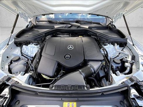 Used 2026 Mercedes-Benz GLC 300 4MATIC image 13
