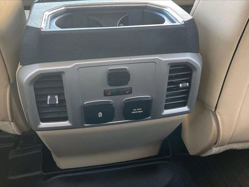 Used 2017 Ford F150 Lariat w/ Equipment Group 502A Luxury image 18