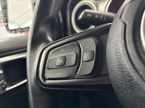 Used 2021 Jeep Wrangler Unlimited Sport AWD/4WD image 15