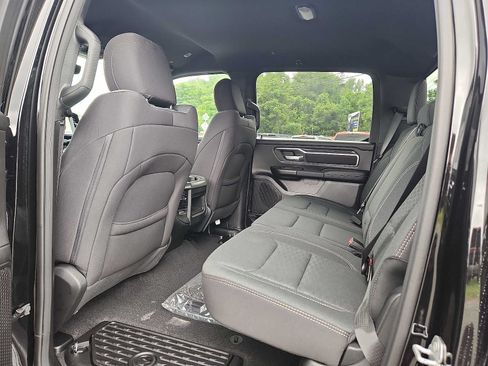 New 2026 RAM 1500 Big Horn w/ Night Edition AWD/4WD image 6