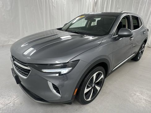 Used 2022 Buick Envision Essence w/ Safety Package image 7