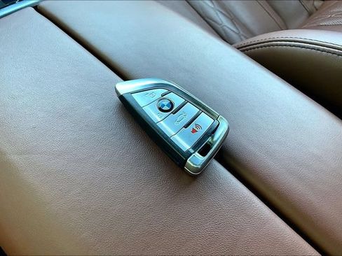 Used 2021 BMW X7 M50i AWD/4WD image 39