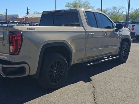 Used 2022 GMC Sierra 1500 Elevation w/ Preferred Package AWD/4WD image 8