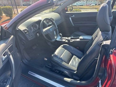 Used 2011 Volvo C70 T5 image 4