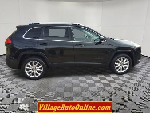 Used 2014 Jeep Cherokee Limited w/ Technology Group image 16