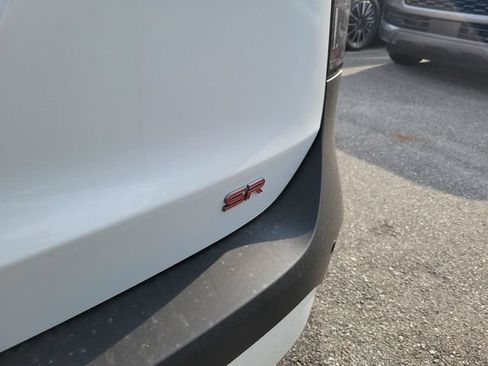 New 2026 Nissan Kicks SR w/ Cold Weather Package FWD image 5