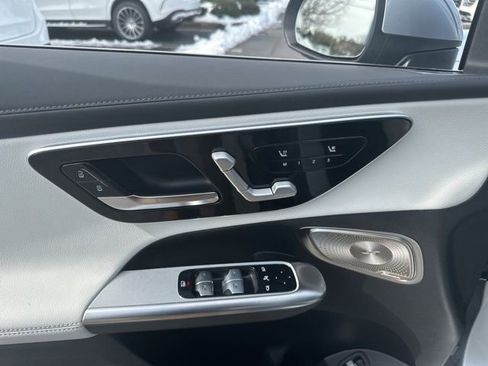 New 2026 Mercedes-Benz GLC 300 4MATIC image 17