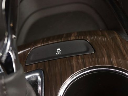 Used 2023 Chevrolet Malibu LT image 20