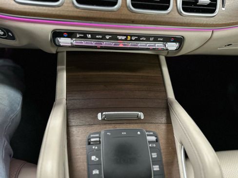 Used 2022 Mercedes-Benz GLS 450 4MATIC image 29