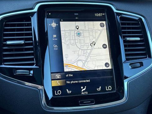 Used 2018 Volvo XC90 T6 Momentum w/ Convenience Package image 20