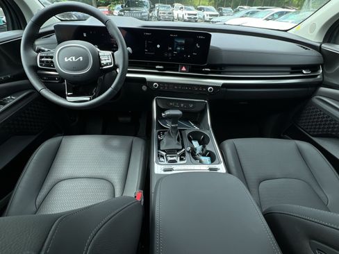 New 2026 Kia Carnival SX Prestige FWD image 32