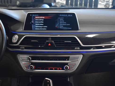 Used 2016 BMW 740i image 47