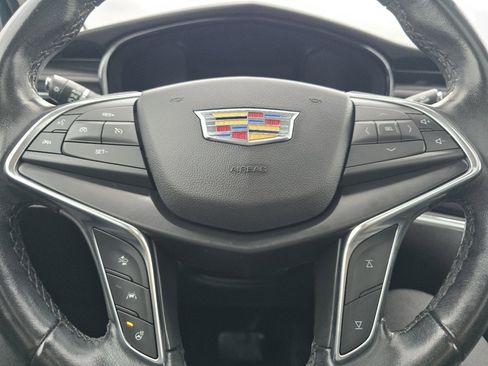 Used 2019 Cadillac XT5 Luxury image 26