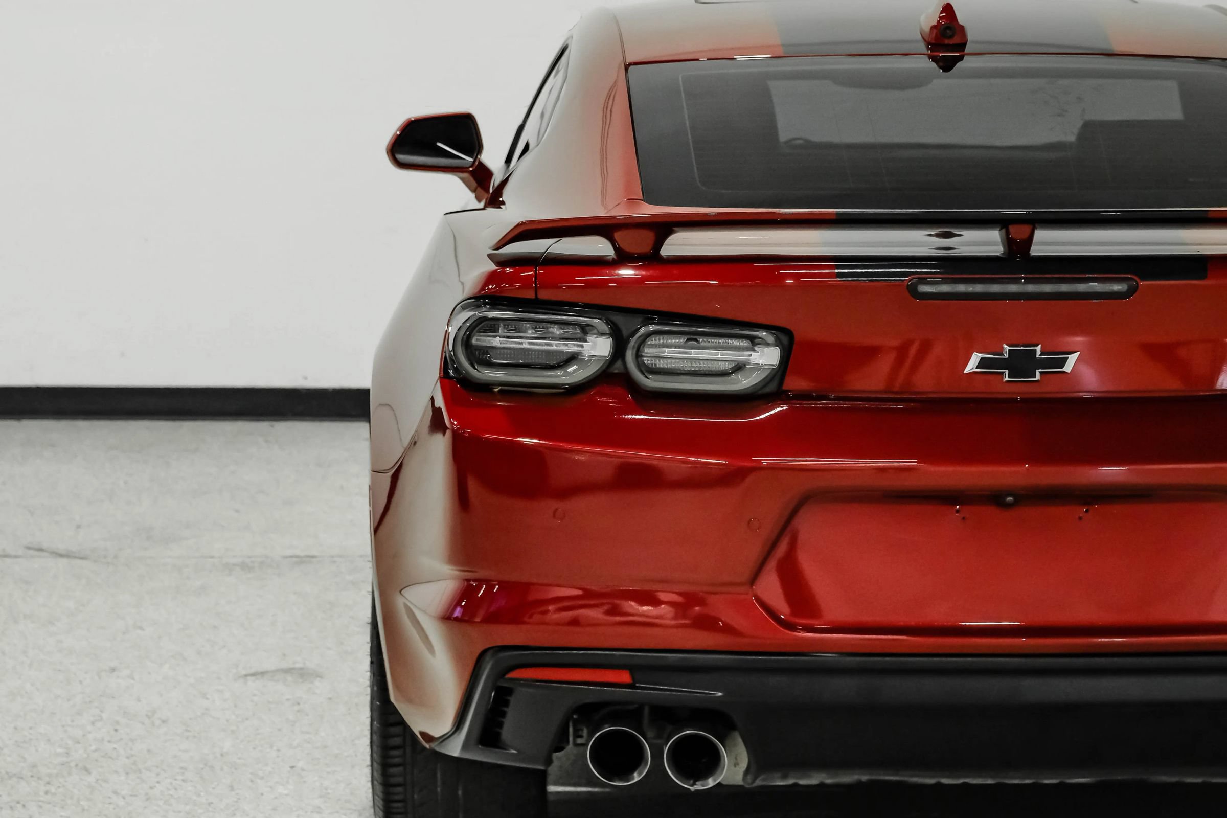 Used 2021 Chevrolet Camaro SS w/ Wild Cherry Design Package 2 RWD image 50