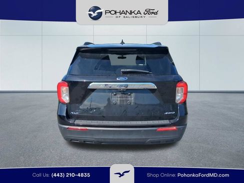 Used 2021 Ford Explorer XLT AWD/4WD image 5
