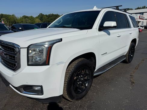Used 2019 GMC Yukon SLT AWD/4WD image 9