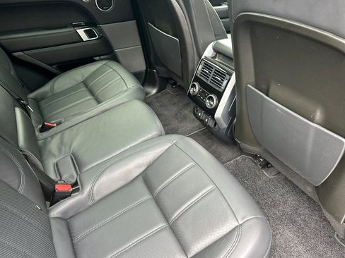 Used 2021 Land Rover Range Rover Sport HSE Silver Edition image 32