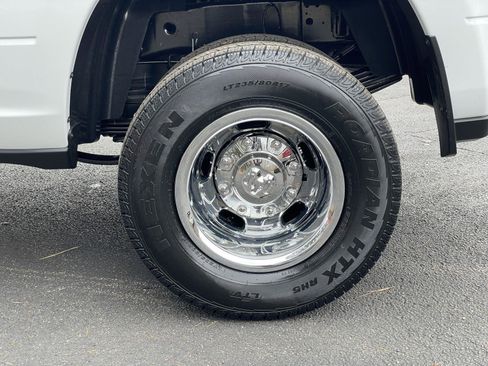 New 2026 RAM 3500 Tradesman w/ Chrome Appearance Group A AWD/4WD image 49