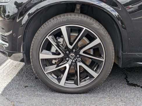 Certified 2024 Volvo XC90 B6 Ultimate w/ Lounge Package AWD/4WD image 11