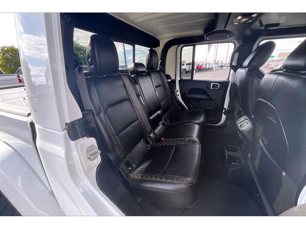 Used 2023 Jeep Gladiator Overland AWD/4WD image 27