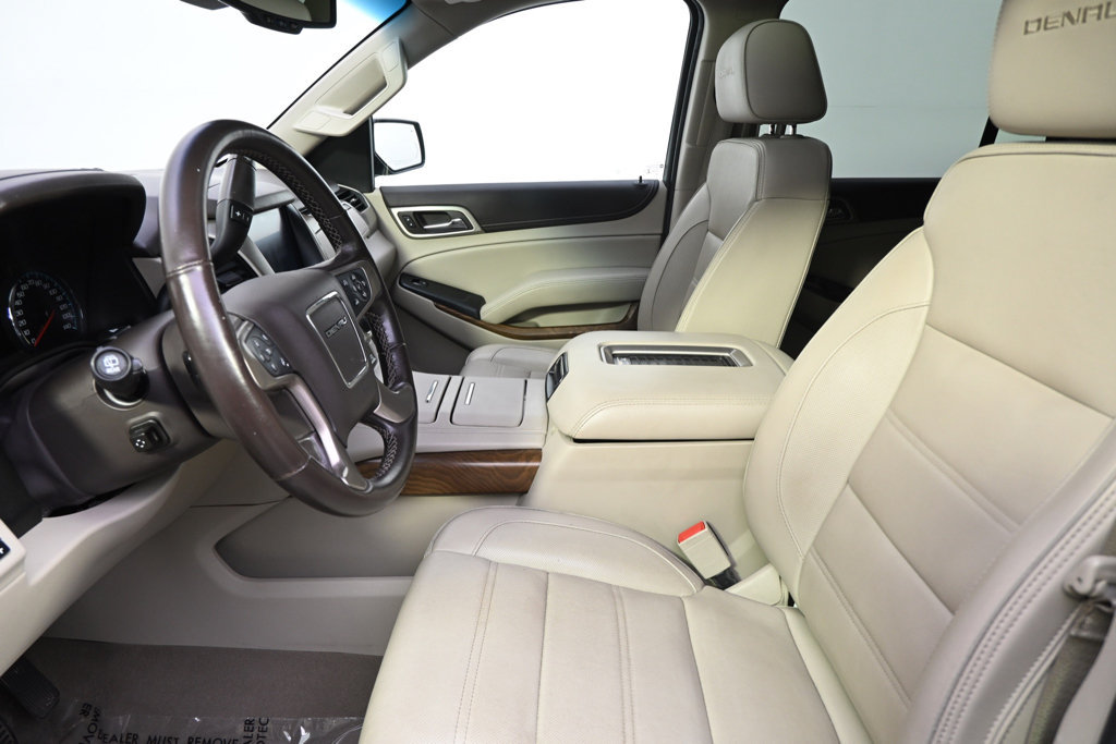Used 2019 GMC Yukon Denali w/ Denali Ultimate Package AWD/4WD image 11