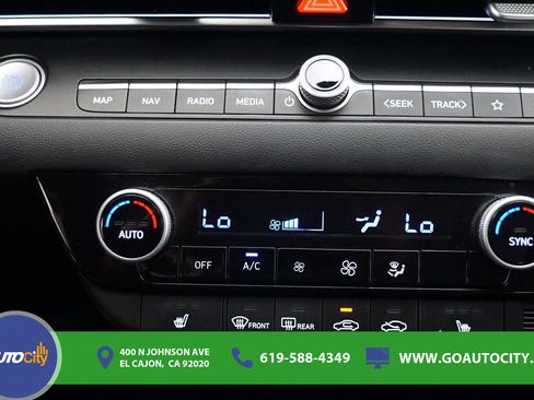 Used 2024 Hyundai Elantra Limited FWD image 23