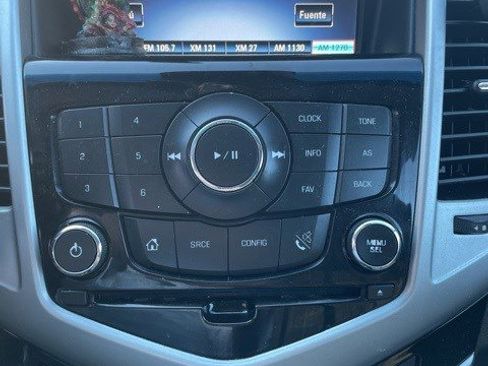 Used 2015 Chevrolet Cruze LT image 7