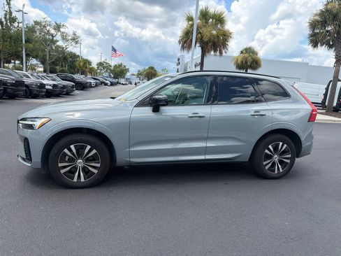 Used 2024 Volvo XC60 B5 Core w/ Protection Package Premier AWD/4WD image 12